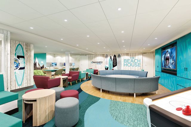 Beach House Teen Lounge on the Sky Princess