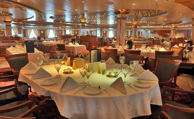 Boticelli Dining Room on the Grand Princess