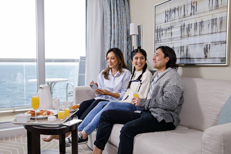 Family Room on the Sapphire Princess