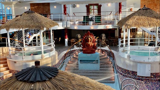 Lotus Bar on the Coral Princess