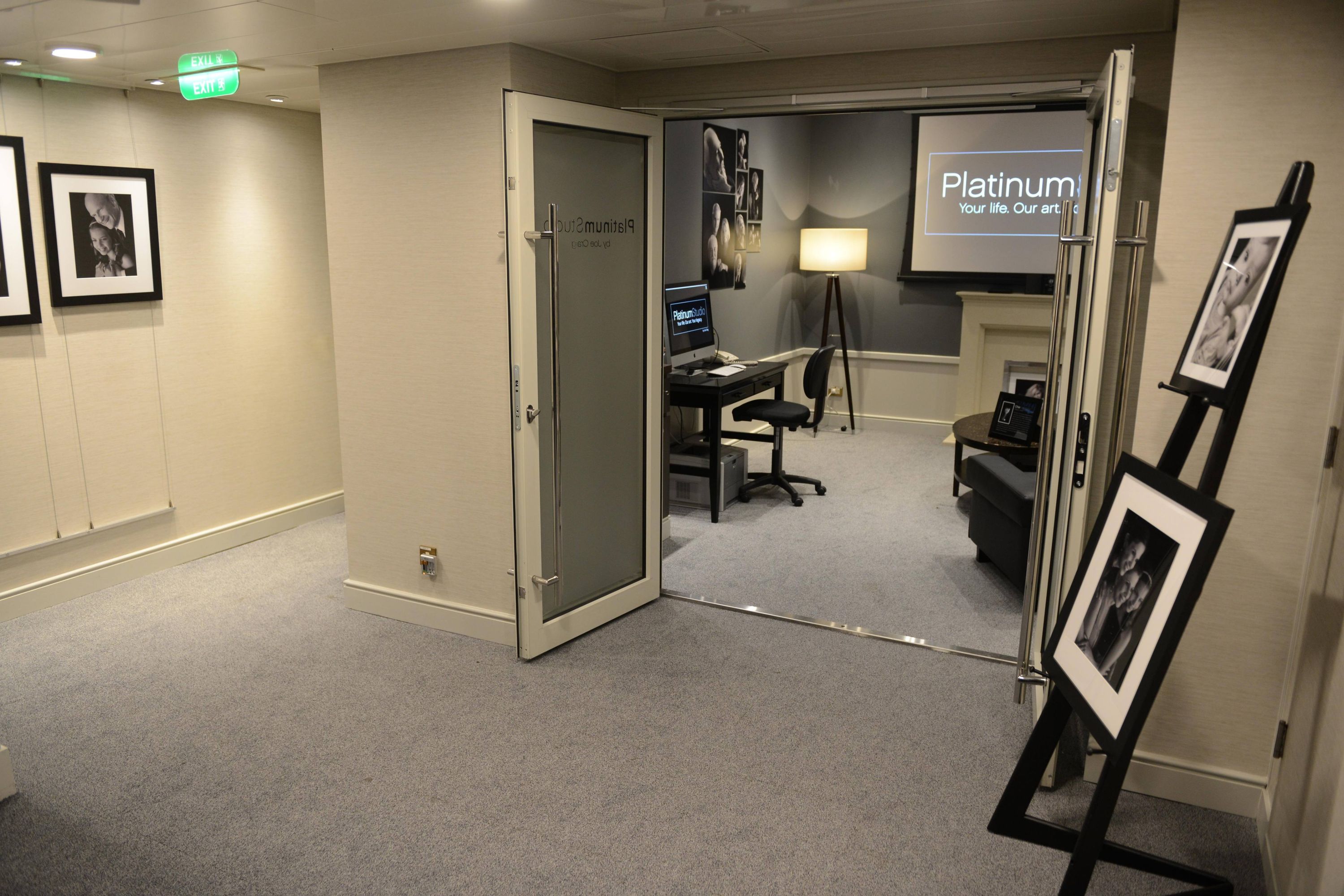 Photo Studio