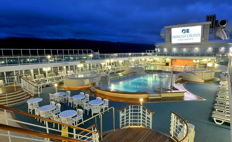 Pool on the Caribbean Princess