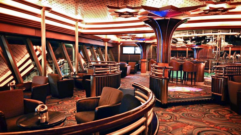 Skywalkers Nightclub on the Diamond Princess