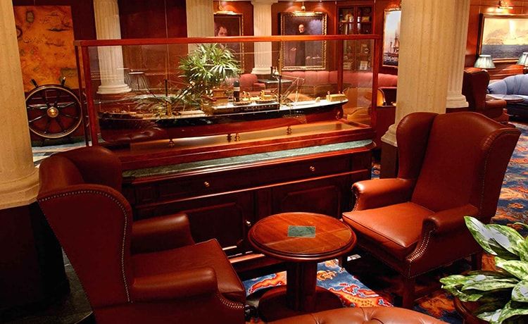 Snookers Cigar Lounge on the Grand Princess