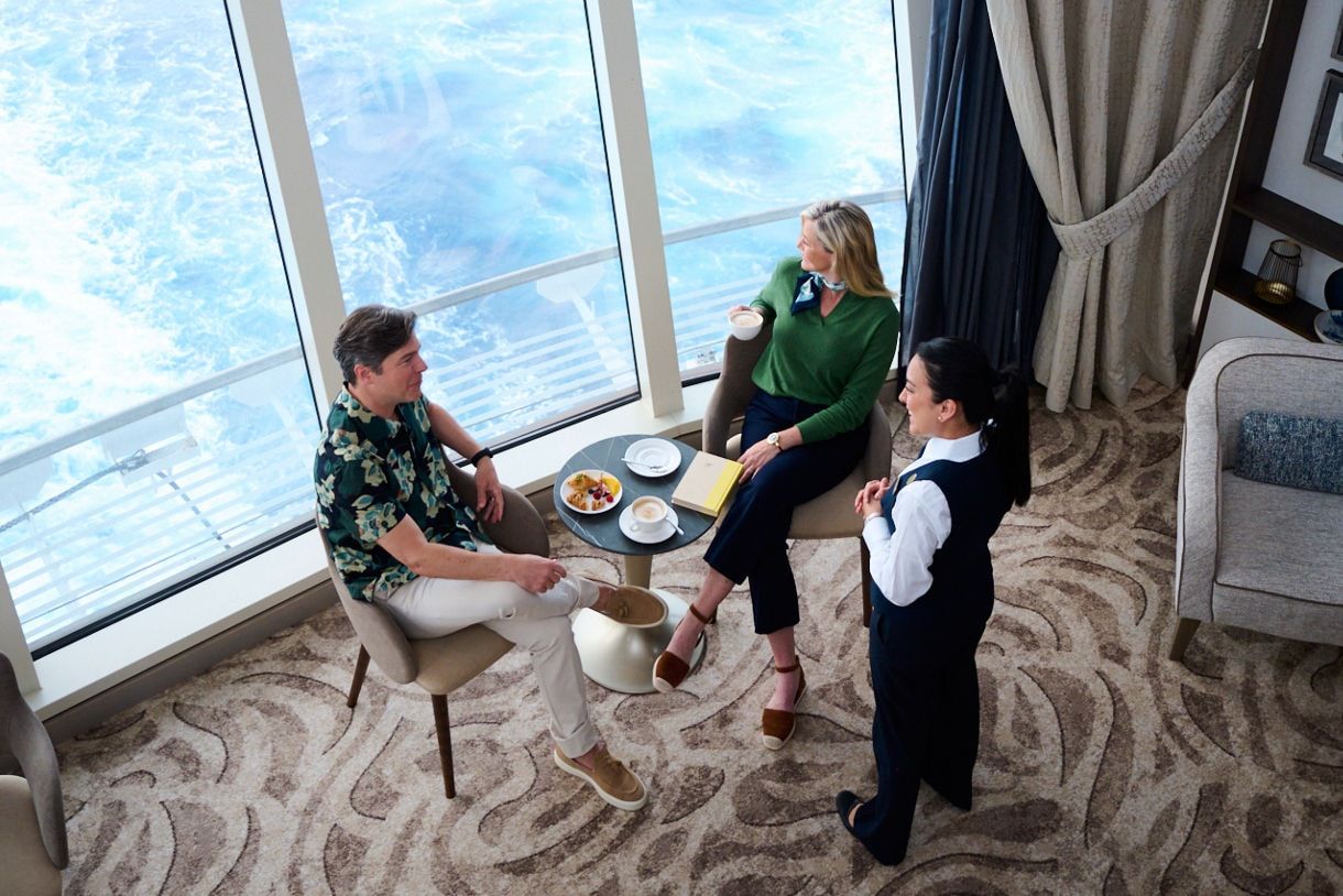 Suite Lounge