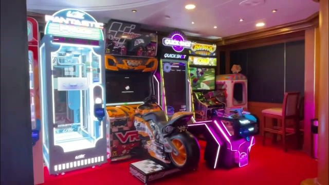 The Game Loune on the Royal Princess