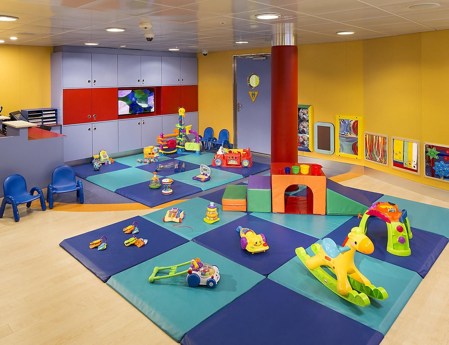 Babies And Tots Programs on the Freedom of the Seas