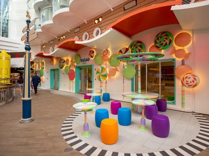 Beach Shop on the Oasis of the Seas