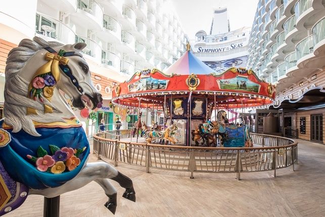 Boardwalk on the Utopia of the Seas