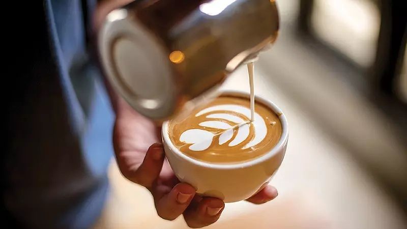 Coffee & Tea Shop on the Symphony of the Seas