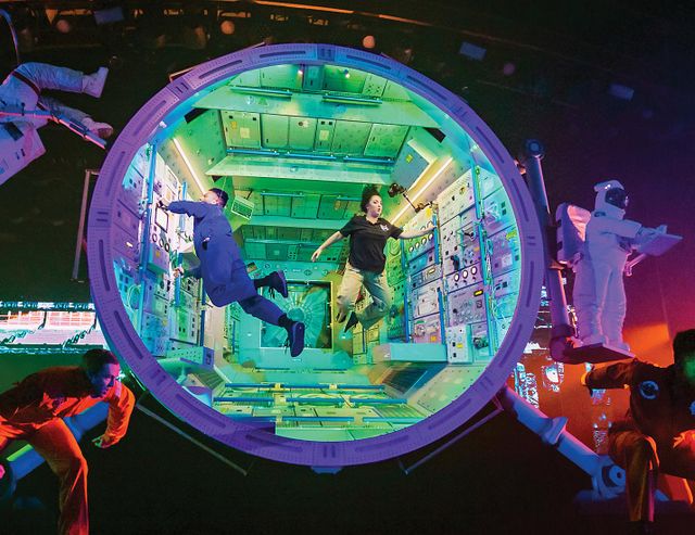 Flight on the Symphony of the Seas