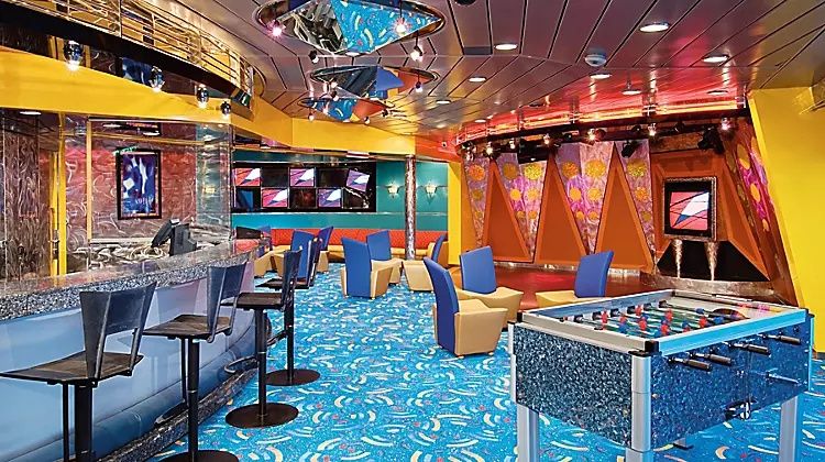 Fuel Teen Disco on the Symphony of the Seas