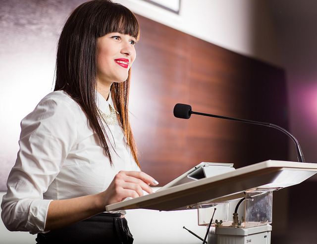 Guest Lectures on the Independence of the Seas