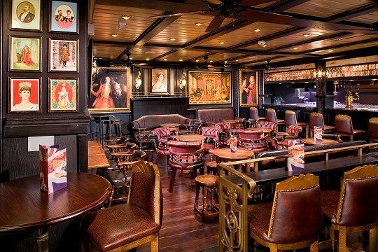 Harp & Horn Pub on the Quantum of the Seas