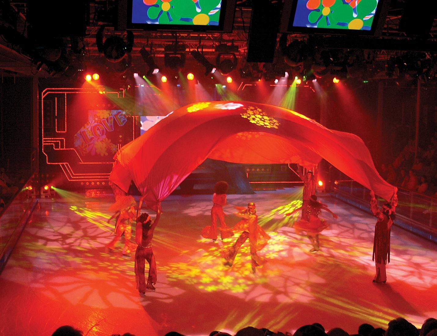 Ice Skating Shows on the Utopia of the Seas