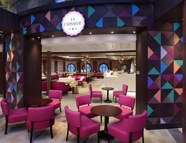La Patisserie on the Ovation of the Seas