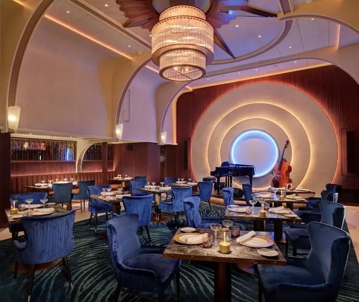 Lincoln Park Supper Club on the Star of the Seas