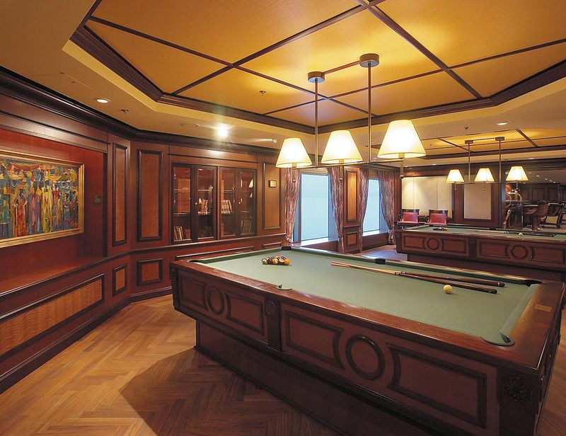 The Game Reserves on the Jewel of the Seas