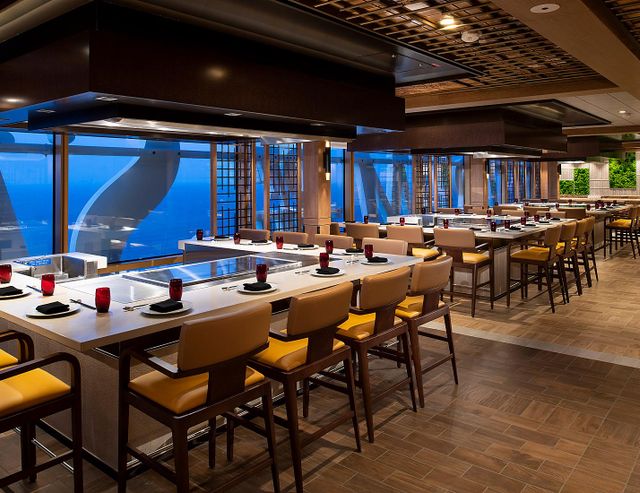 Teppanyaki on the Ovation of the Seas