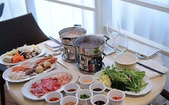 Hot Pot at Solarium Bistro on the Spectrum of the Seas