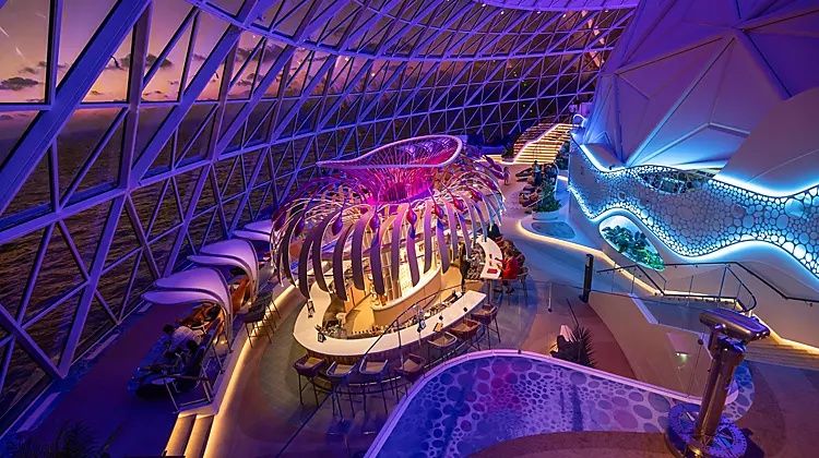 The Overlook on the Star of the Seas