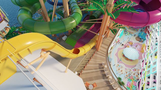 Waterslide on the Utopia of the Seas
